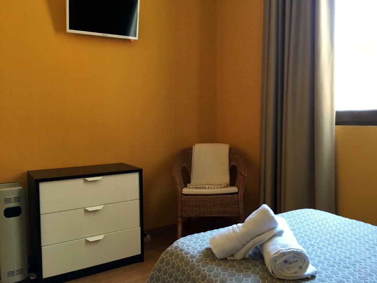 Albergue San Lazaro Sarria Bagian luar foto