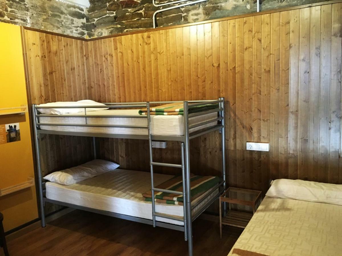 Albergue San Lazaro Sarria Bagian luar foto